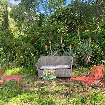 Maison De Charme Dans Les Collines Nicoises Feriehus *