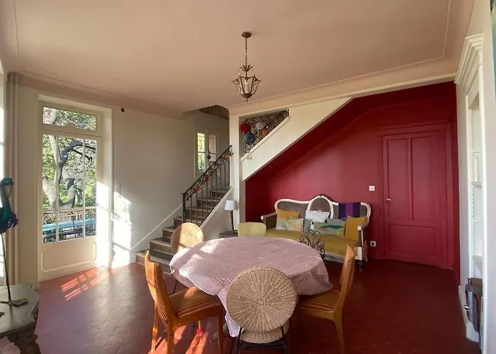 Maison De Charme Dans Les Collines Nicoises Casa de Férias