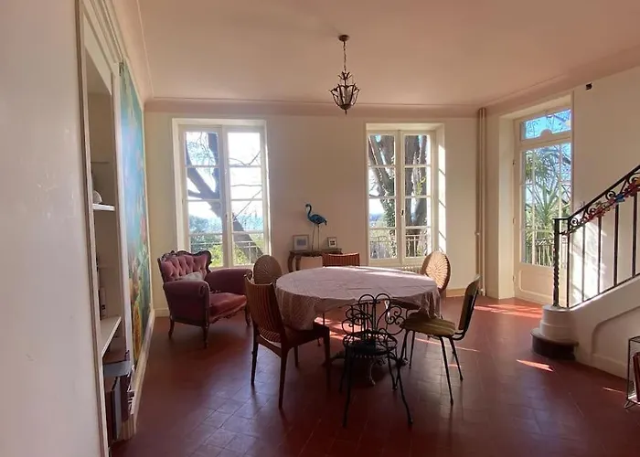 Maison De Charme Dans Les Collines Nicoises *
