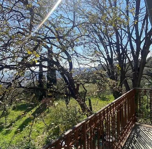 Maison De Charme Dans Les Collines Nicoises *